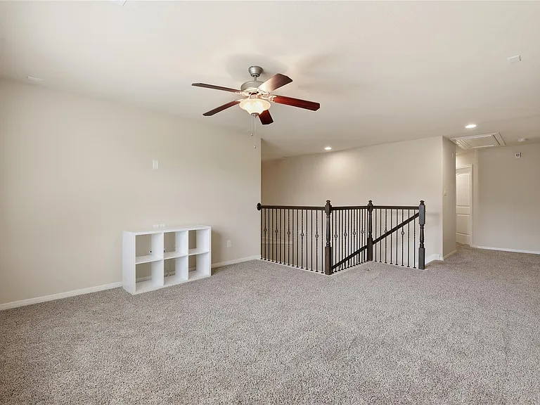 23207 Verita Ct — Photo 33