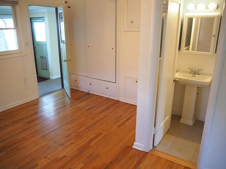 1614 S Colorado Ave — Photo 3