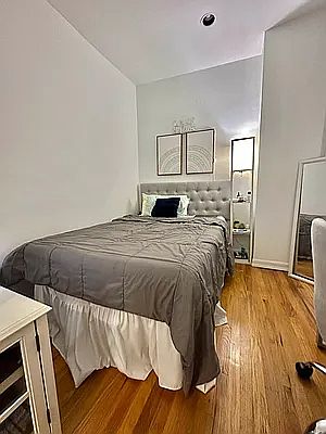 2nd image of 503 E 73rd St APT B