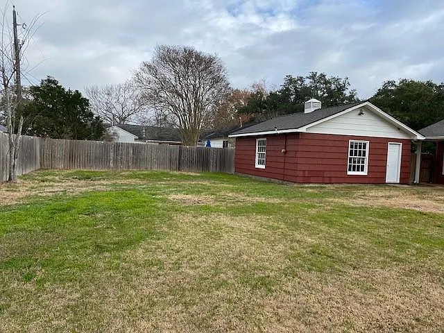 1210 Brazos St — Photo 16