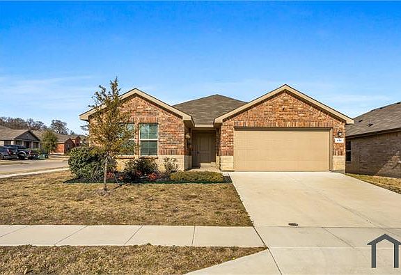 2nd image of 424 Amory St