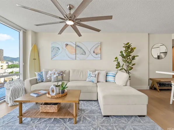 801 S King St APT 1107, Honolulu, HI 96813