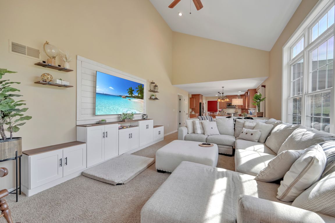 20-Family Room