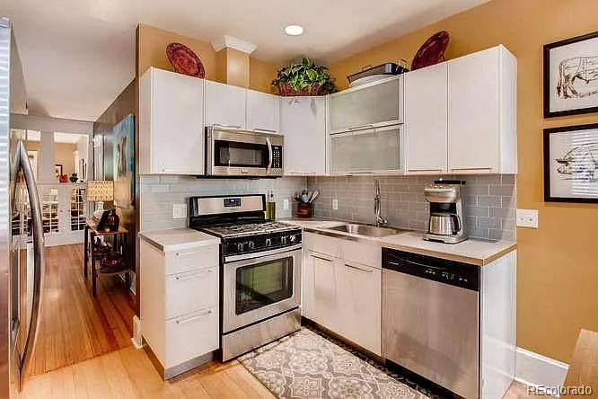1552 Fillmore St — Photo 10