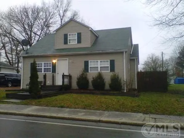 312 College St, Manchester, TN 37355