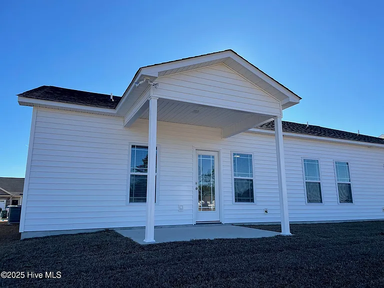 2308 Sweet Bay Dr #B — Photo 17