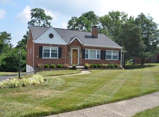 1408 E Henry Clay Ave, Fort Wright, KY 41011