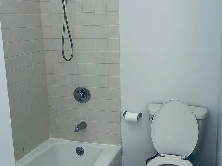 3258 W Flournoy St #2 — Photo 12
