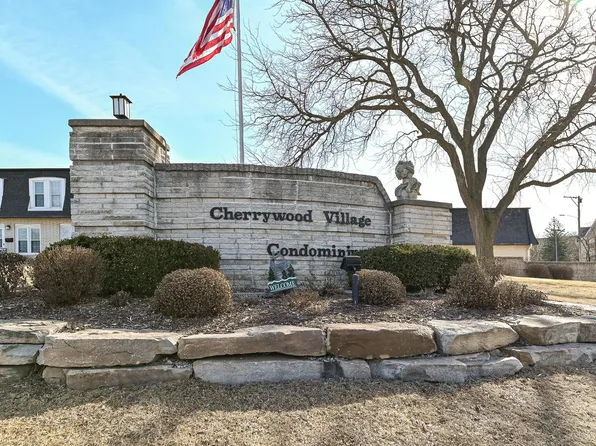 9512 North Green Bay ROAD, Brown Deer, WI 53209