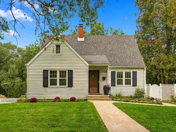 2343 Coates St, Dubuque, IA 52003