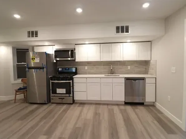 98 Wayne Street image 1 of 13