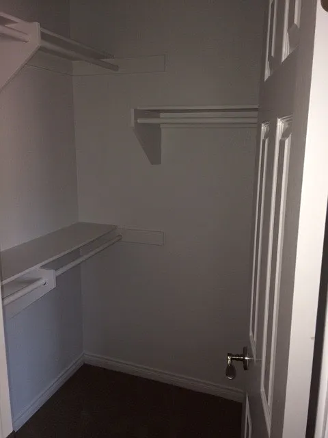 2 bed, 800 sqft, $3,450 — Photo 2
