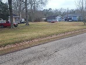 1st image of S 6th St