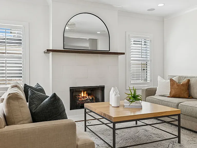 2302 Sunset Pl — Photo 14