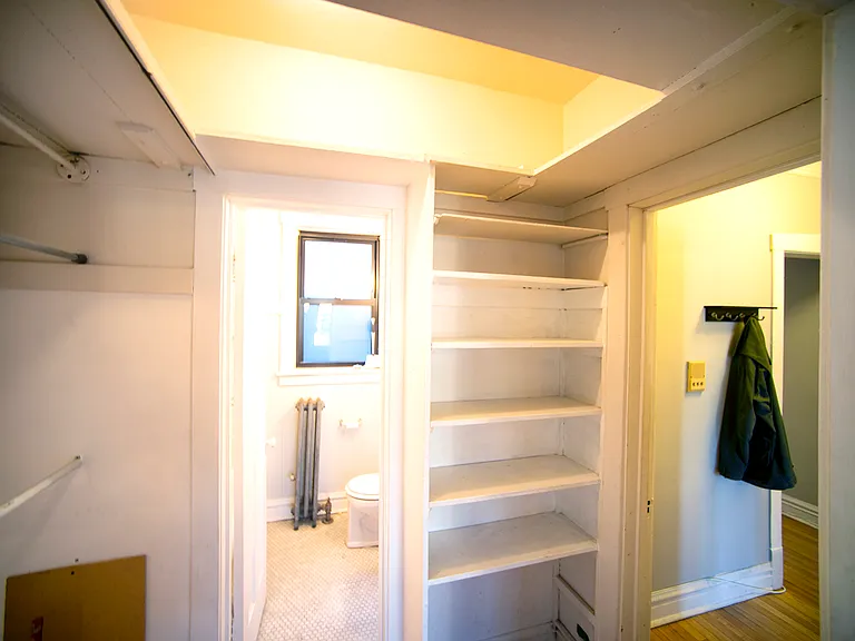 2904 N Seminary Ave #2 — Photo 16