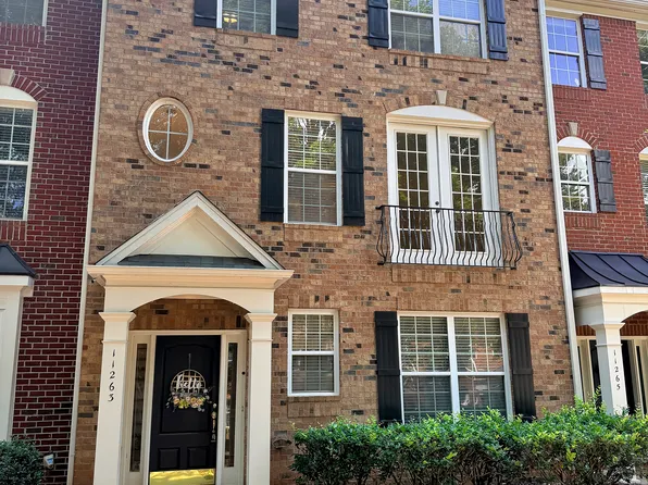 11263 Musette Cir, Alpharetta, GA 30009