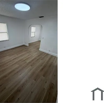 220 NW 12th Ct #1 — Photo 5