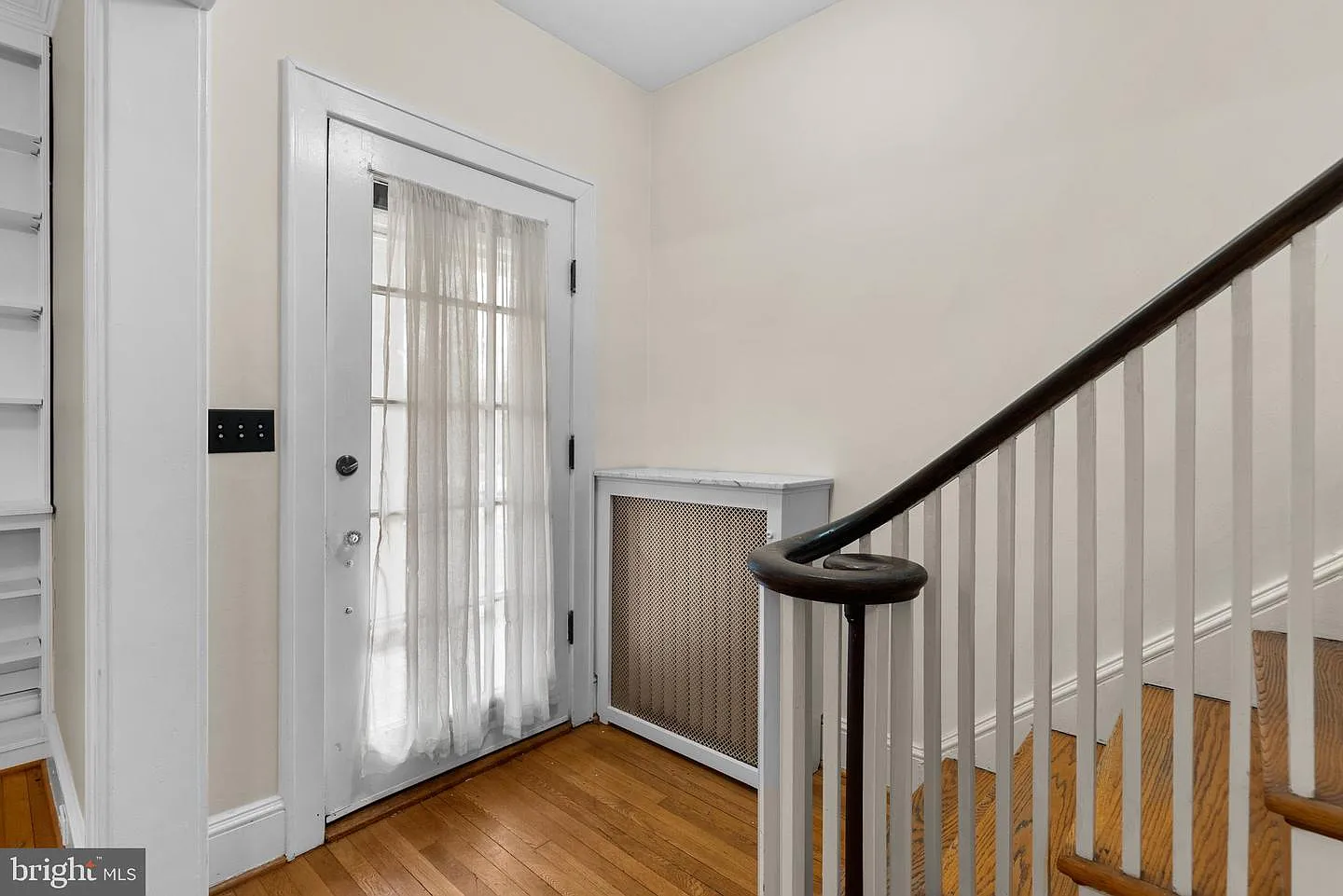 3 bed, 3.5 bath, 2988 sqft, $5,750 — Photo 4