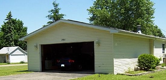 2nd image of 731 Bryant Ave