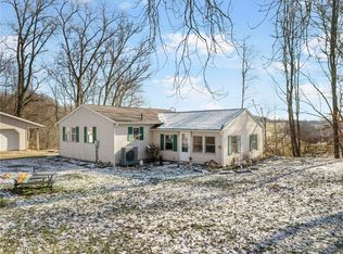 11424 Stucky St SE, Paris, OH 44669