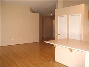 4th image of 725 W Azure Ave