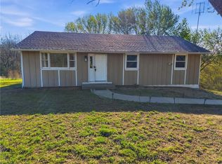 11056 230th St, Linwood, KS 66052
