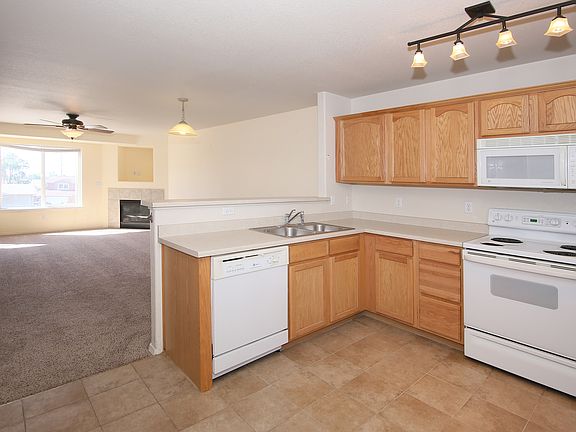 All appliances included!