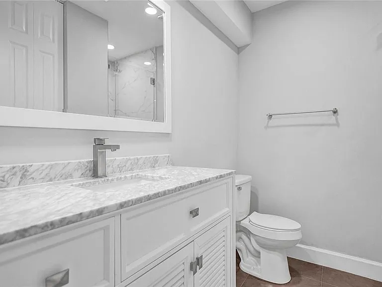 7484 La Paz Blvd #101 — Photo 37
