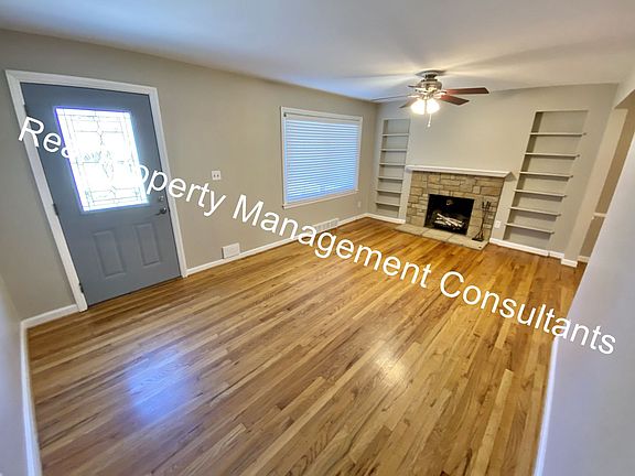 3rd image of 4931 W 72nd Ter