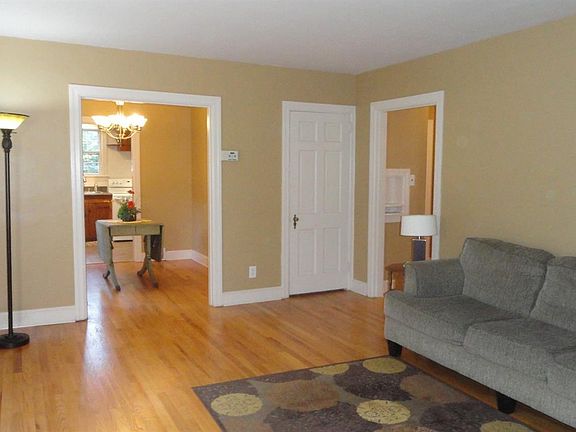 5th image of 712 Biltmore Ave