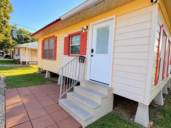 1024 Marshall St, Rayne, LA 70578