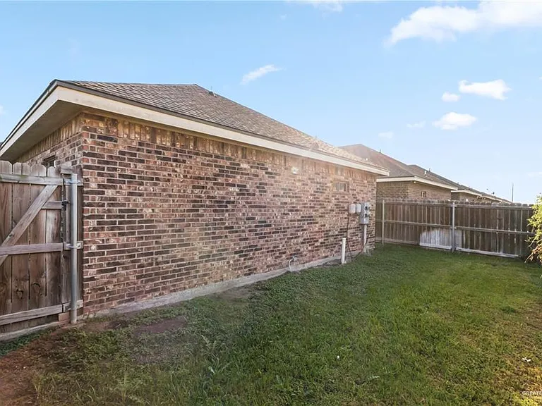2805 E Garfield Ave #1 — Photo 17