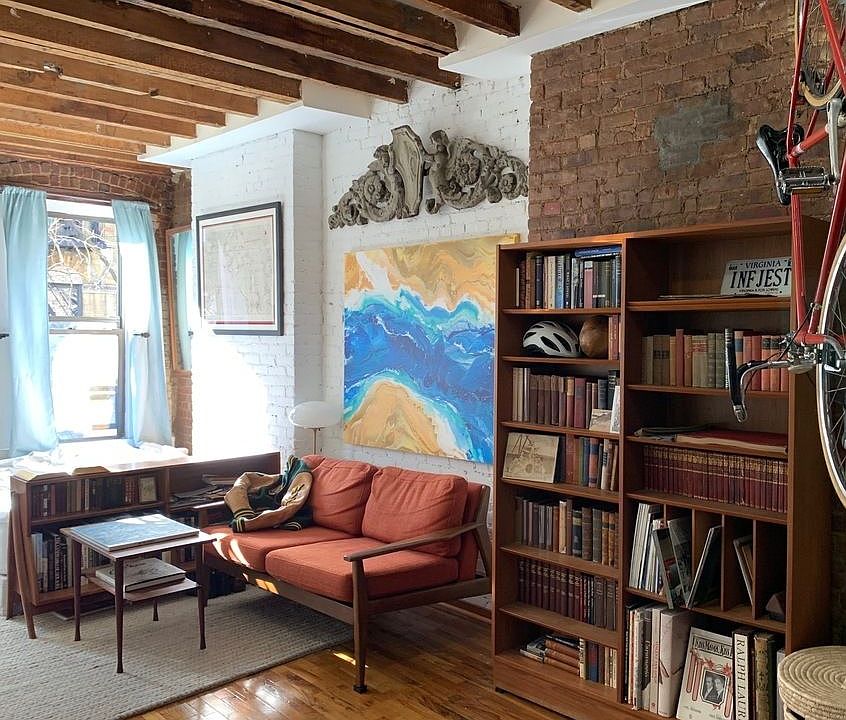 1st image of 223 E 10th St APT 13