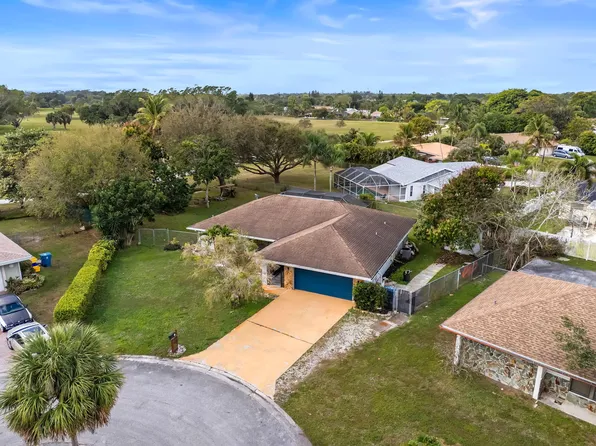 105 Mallard Court, Royal Palm Beach, FL 33411