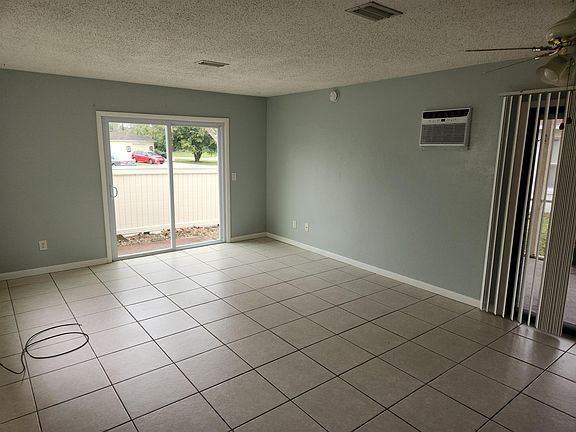 2nd image of 76 Plainview Dr #B