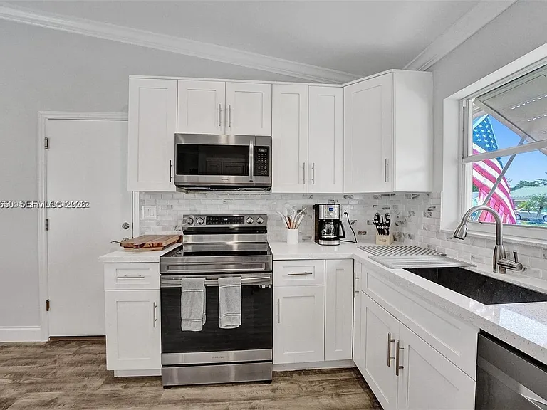 6549 Sleepy Willow Way — Photo 7