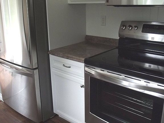 3rd image of 2854 SE Lela Ln