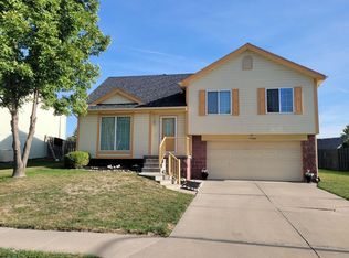 17268 Ruggles St, Omaha, NE 68116