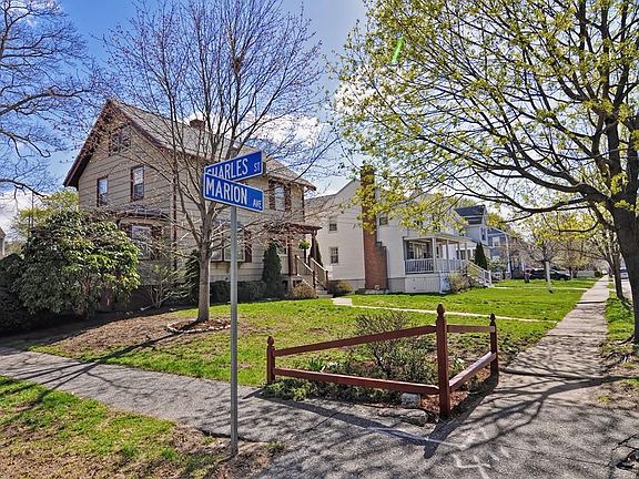 3rd image of 43 Marion Ave