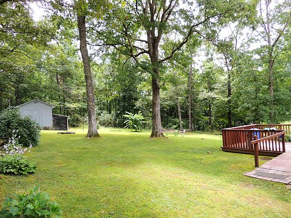 3rd image of 221 Spiers Way