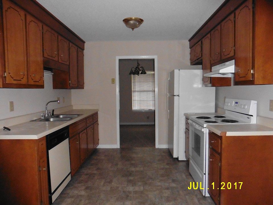 2nd image of 1419 Marla Ct