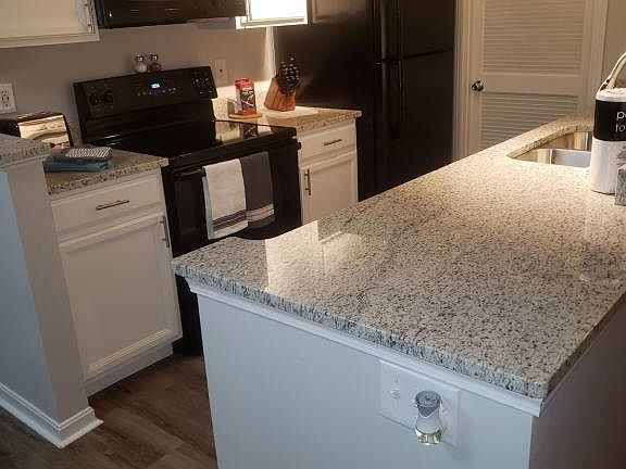 2nd image of 421 Tuscany Valley Ct APT 8