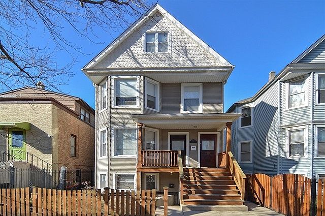 1st image of 4316 N Albany Ave #G