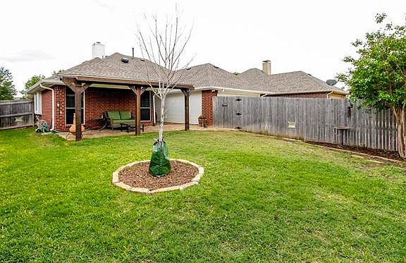 5th image of 8121 Durham Dr