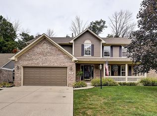 942 Stave Oak Dr, Beech Grove, IN