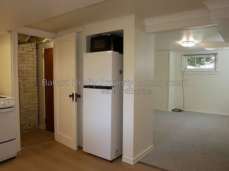 6407 36th Ave NW — Photo 9