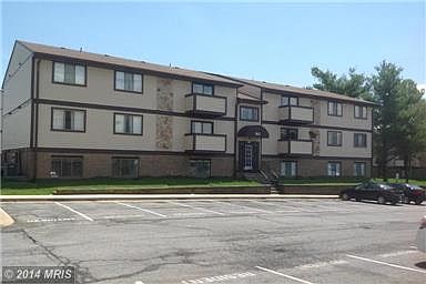 Front of Condo Building 840