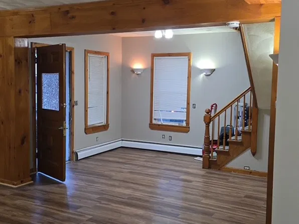 121 Summit St, Pawtucket, RI 02860