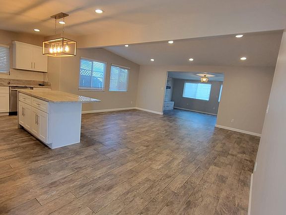 2nd image of 1461 East Ln #1461