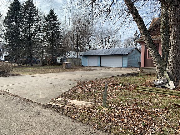4th image of 2909 Burr Oak Ave